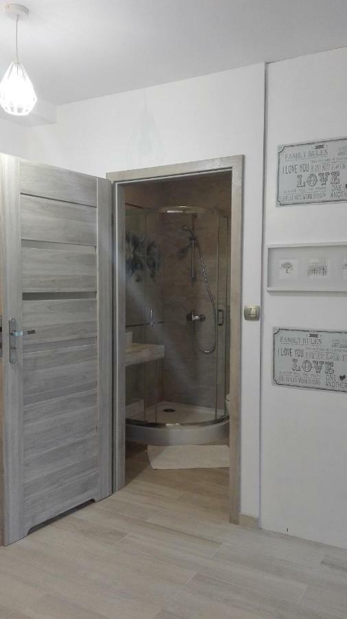 Apartment Lux Monika Z Tarasem I Garazem Rewal